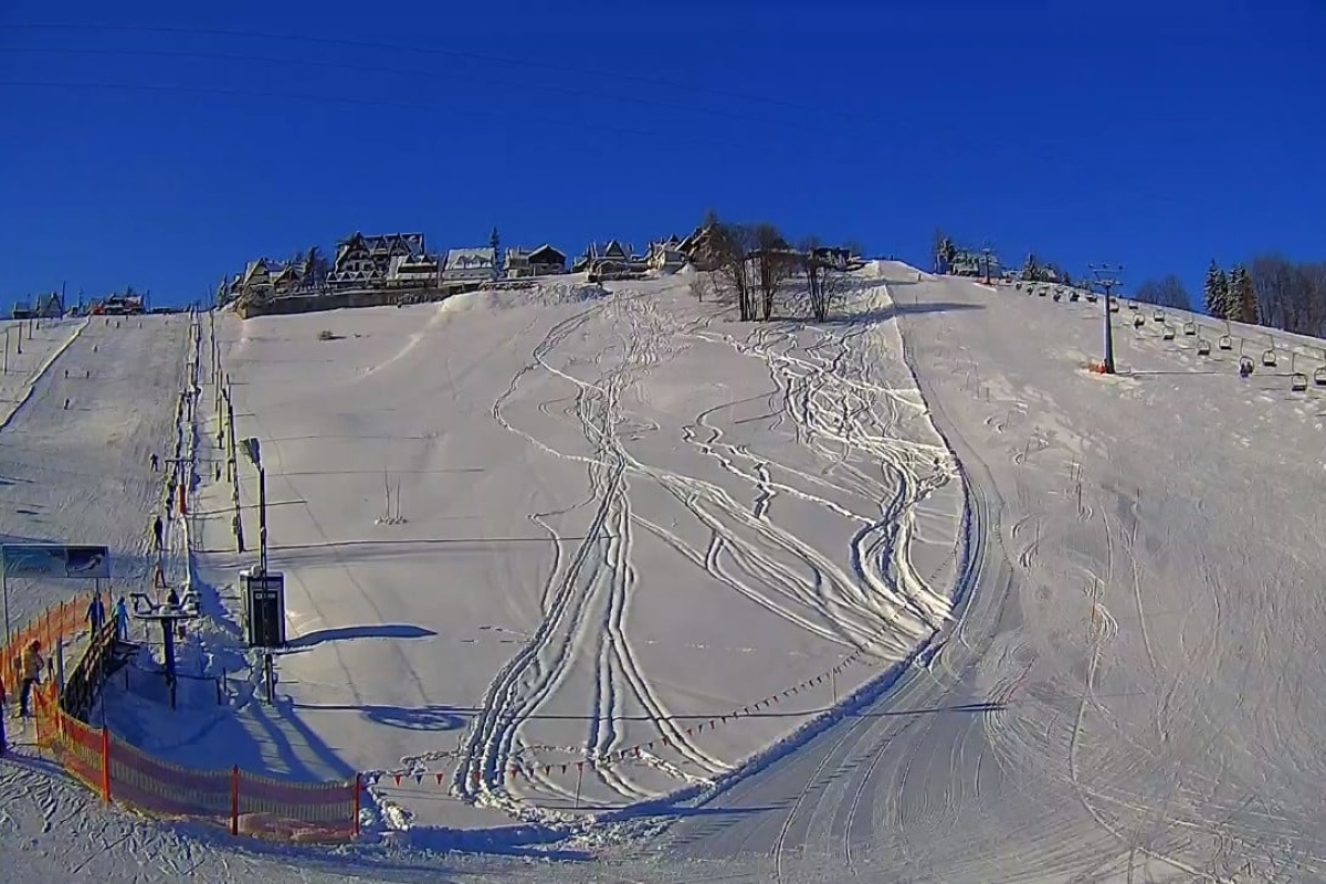 Station de ski OVNI en Pologne, située dans les Tatras